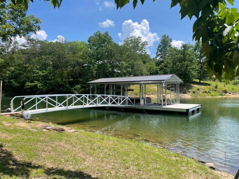 Boat dock that is off the shore line